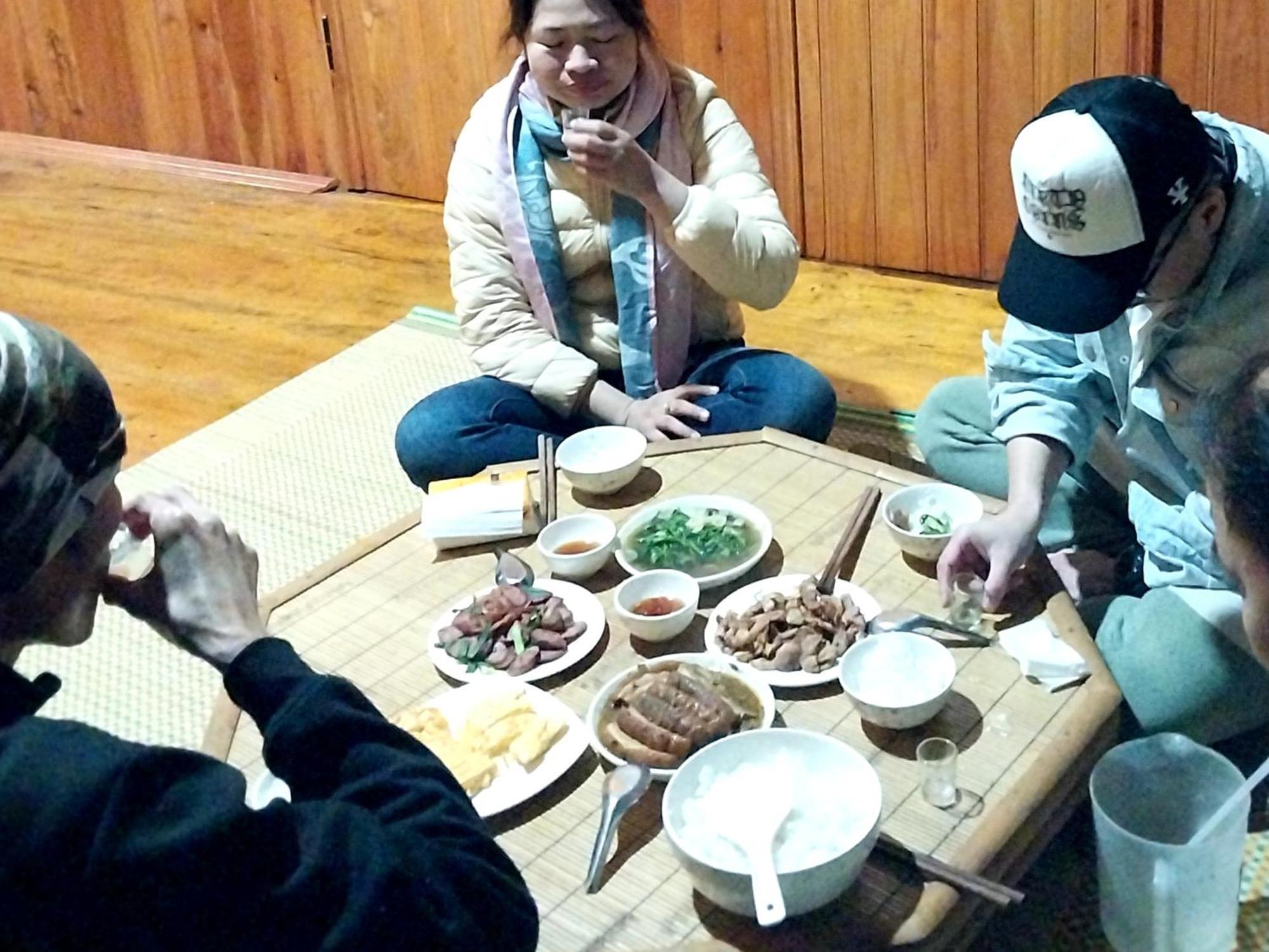 קאו באנג Trieu Hoan Homestay מראה חיצוני תמונה