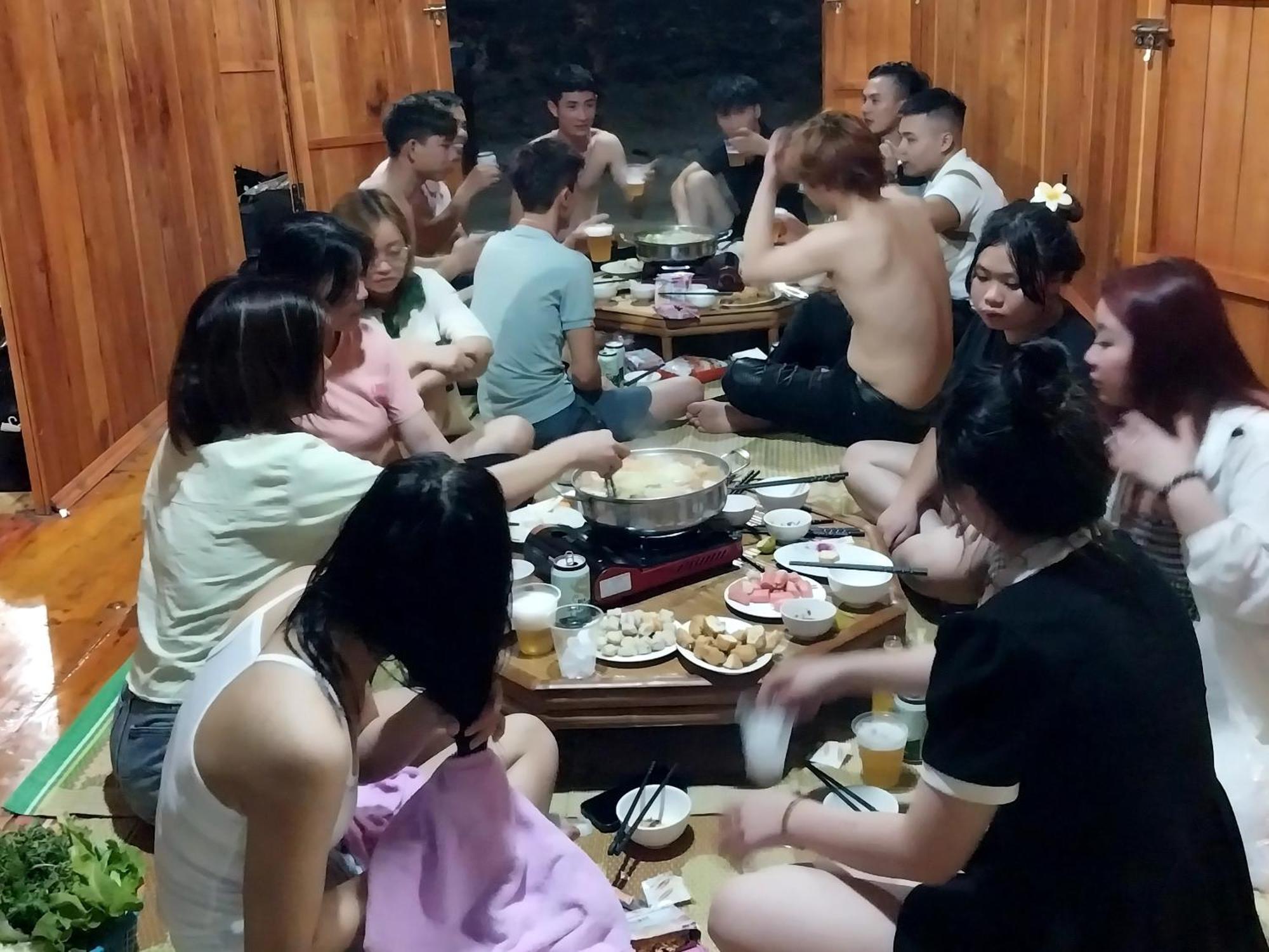 קאו באנג Trieu Hoan Homestay חדר תמונה
