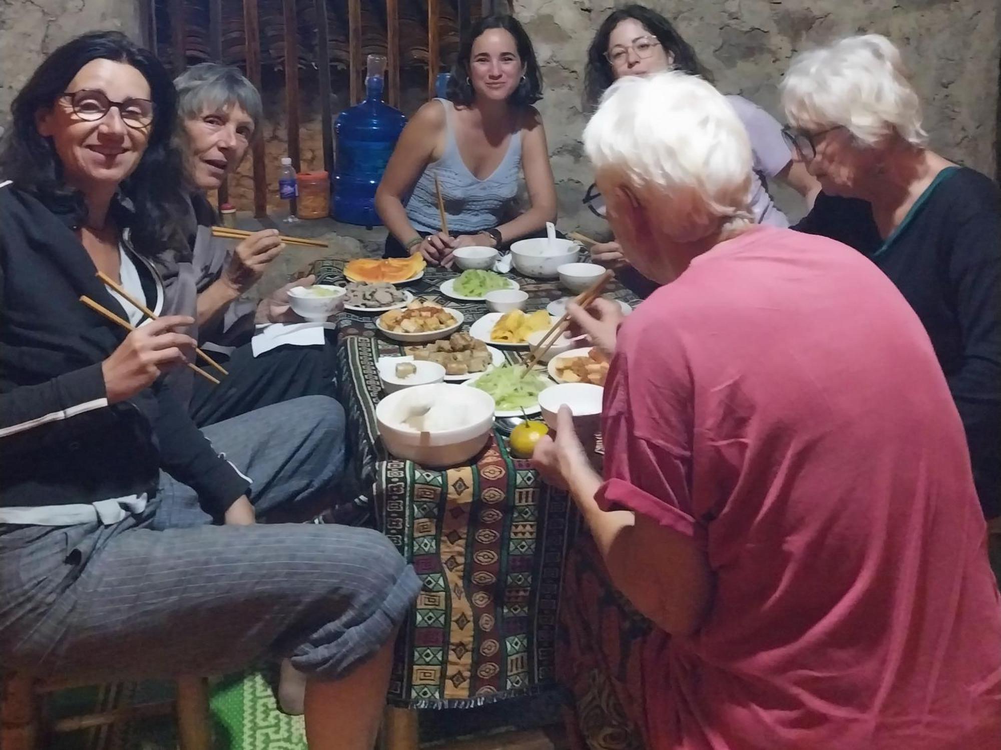 קאו באנג Trieu Hoan Homestay מראה חיצוני תמונה