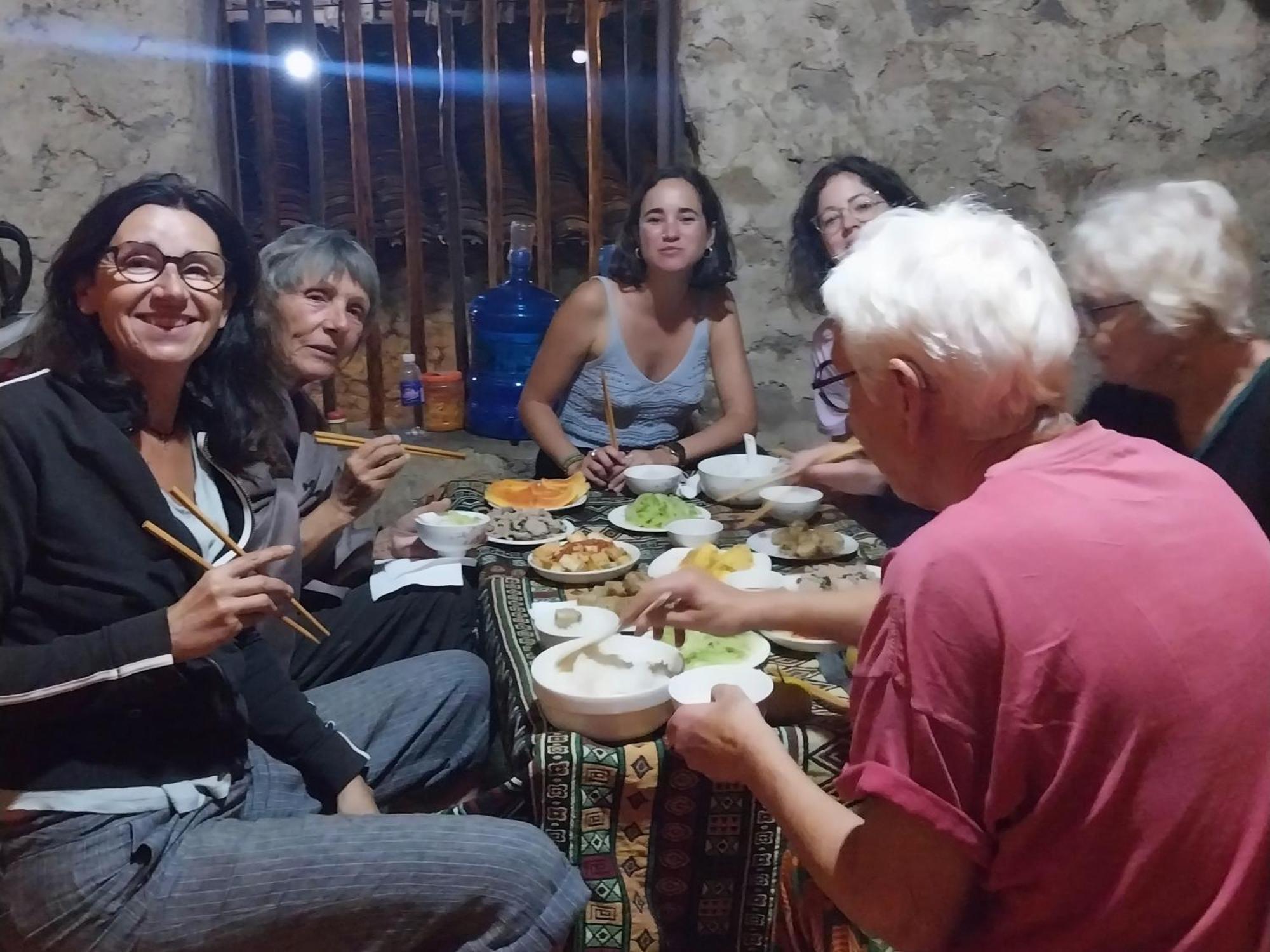 קאו באנג Trieu Hoan Homestay מראה חיצוני תמונה